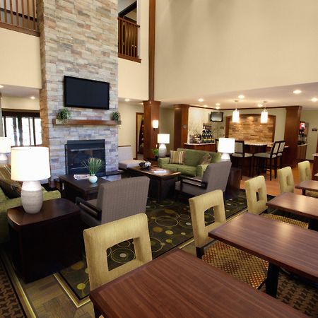 Staybridge Suites Dearborn By Ihg Екстер'єр фото