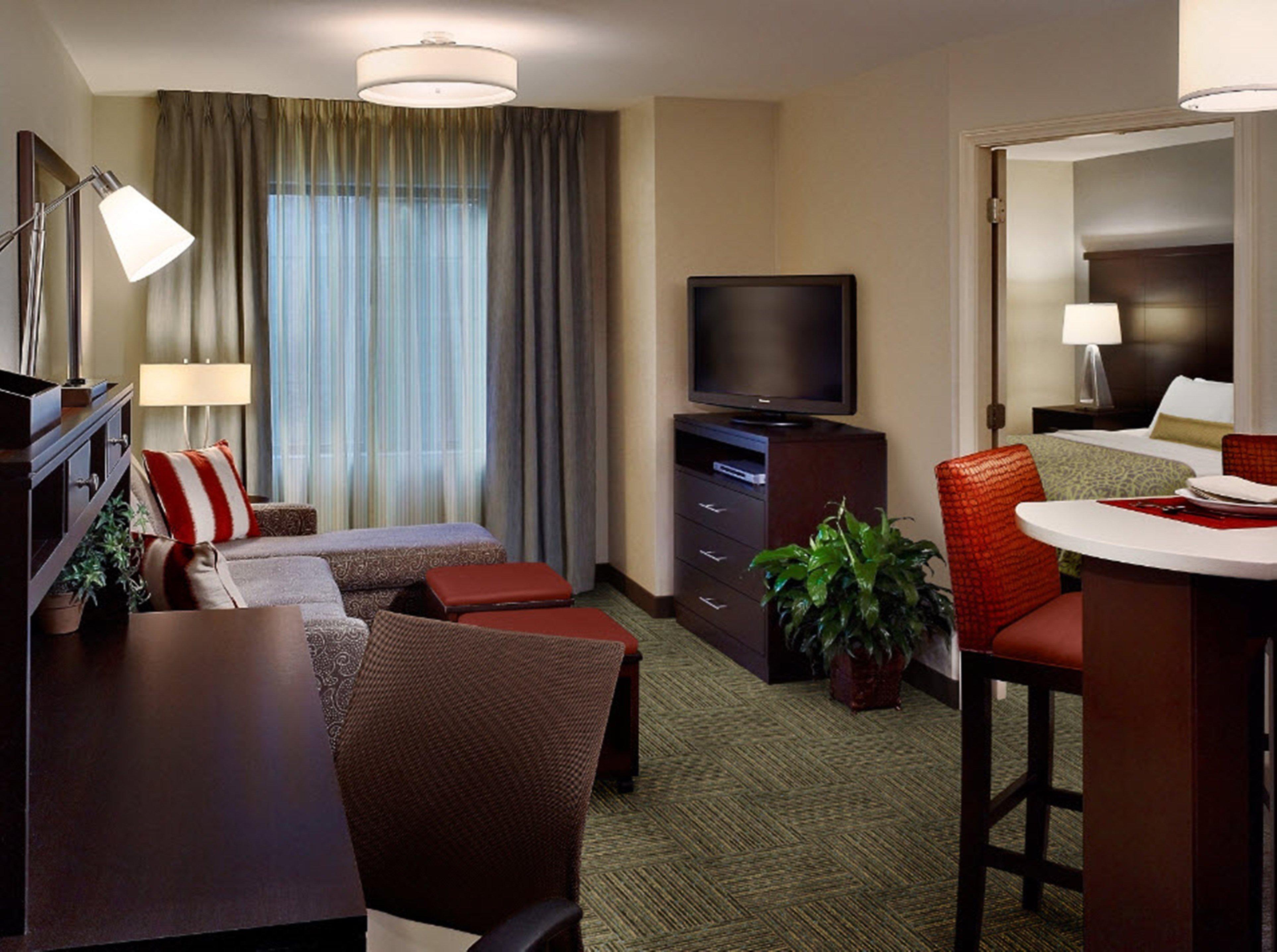 Staybridge Suites Dearborn By Ihg Екстер'єр фото